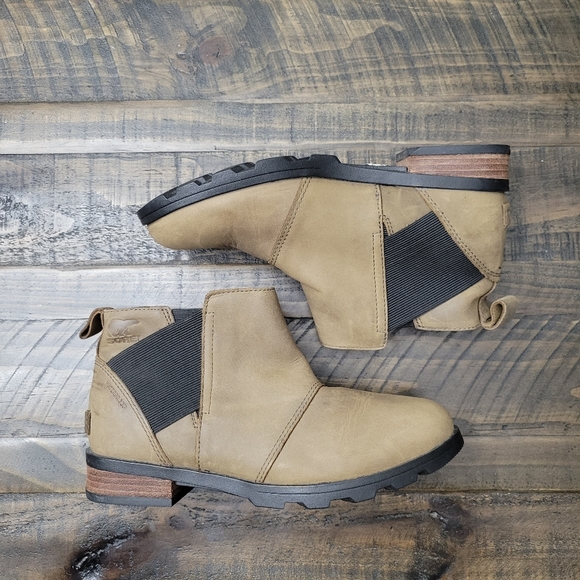 Sorel Shoes - SOREL Emelie Chelsea Boots | 7